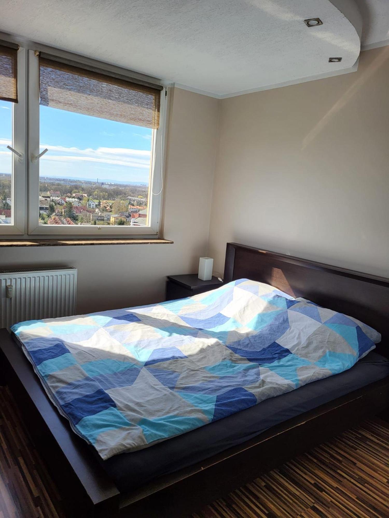 View Apartment *